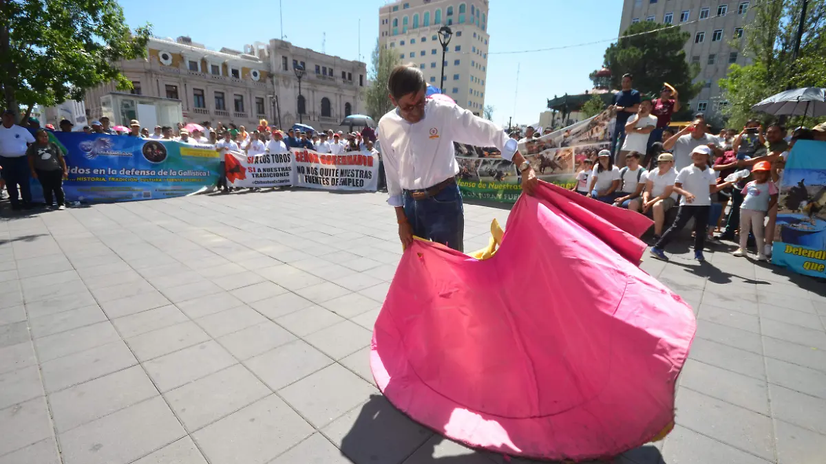 manifestacion de galleros  (28)